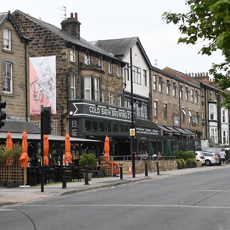 King'S View - Overlooking Hcc -Private Parking Harrogate Esterno foto